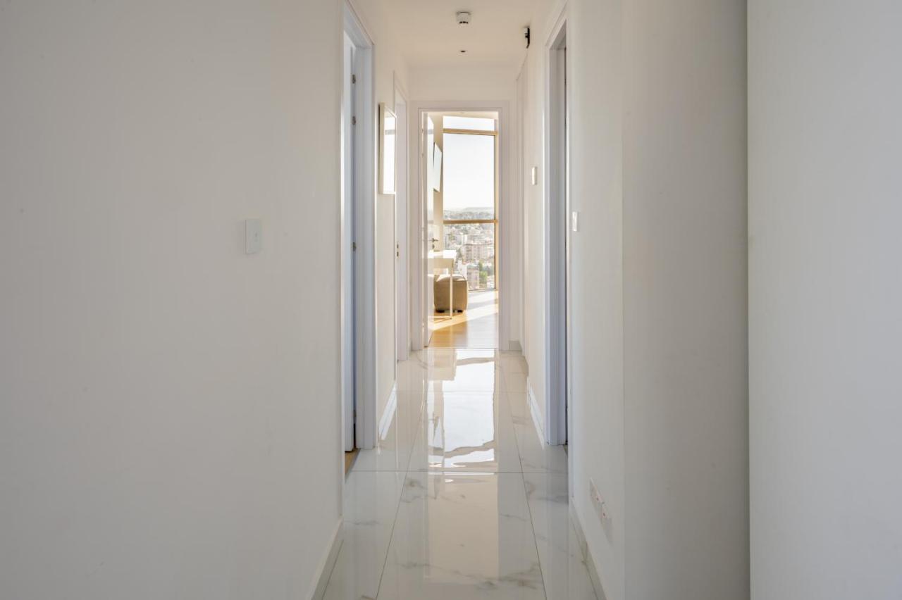 360 Nicosia - Luxury Apartment Panoramic View Esterno foto